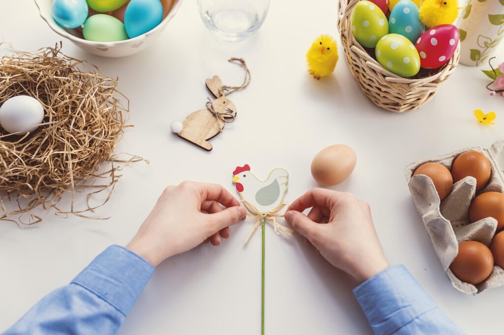 easter, egg, food, easter egg, nest, celebration, hand, hands, eggs, girl, creative, holiday, design, happy, colorful, white, decorative, symbol, nature, spring, decoration, season, eastercollection